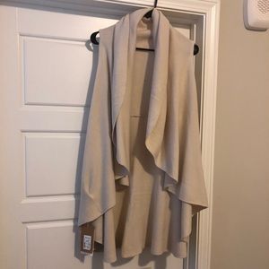 Cream shawl vest